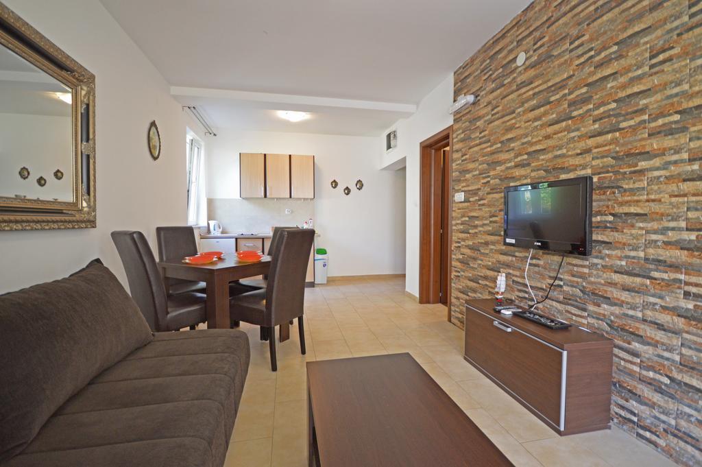 Apartmani Kovacevic โกตอร์ ภายนอก รูปภาพ