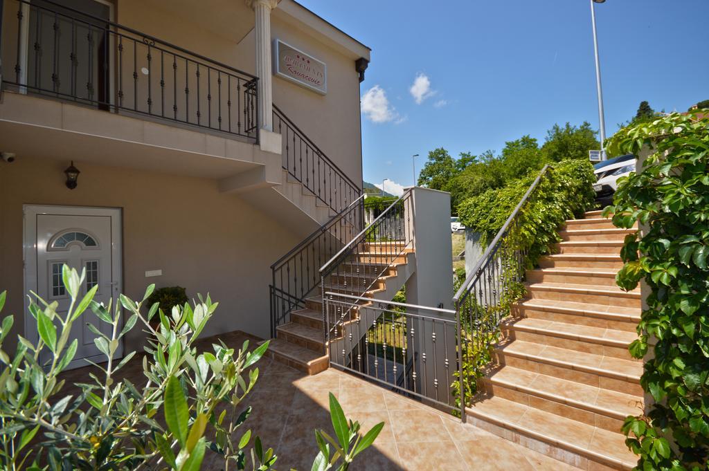 Apartmani Kovacevic โกตอร์ ภายนอก รูปภาพ