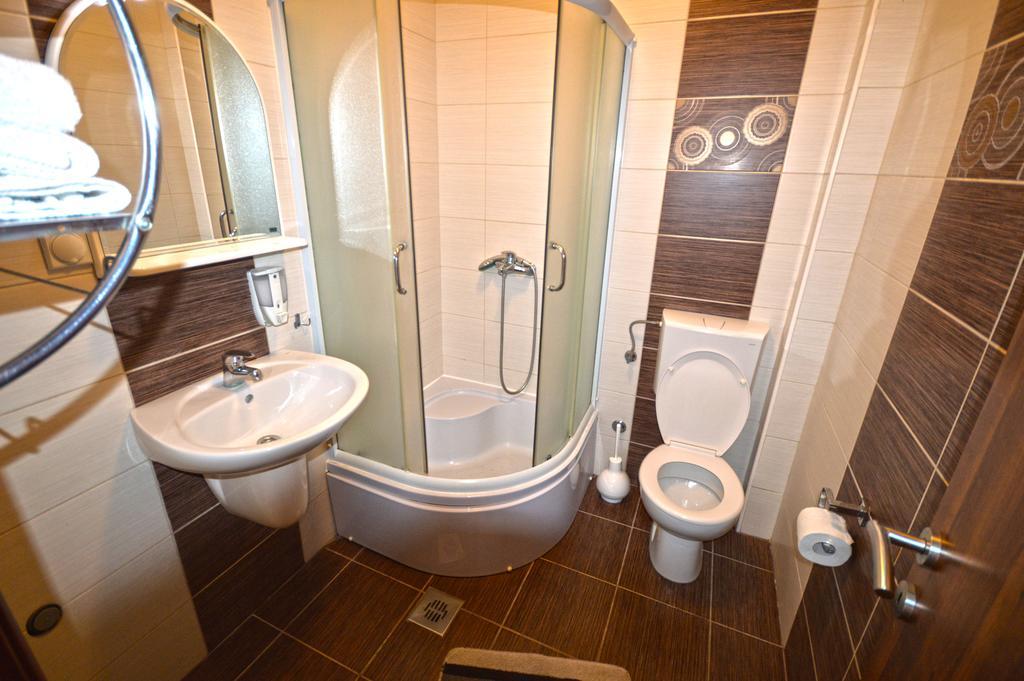 Apartmani Kovacevic โกตอร์ ภายนอก รูปภาพ